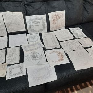 Lot 31 Muslin quilt maker labels assorted to embroider